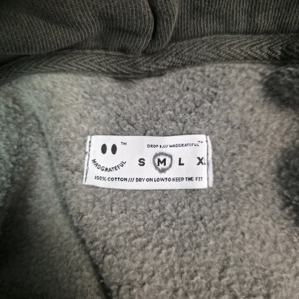 Madgrateful Black Hoodie Smiley Face‎ Logo Size M
